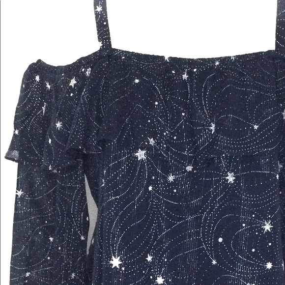 Floreal Spaghetti Straps off the Shoulder Long Sleeves Ruffled Top. - Picture 5 of 9